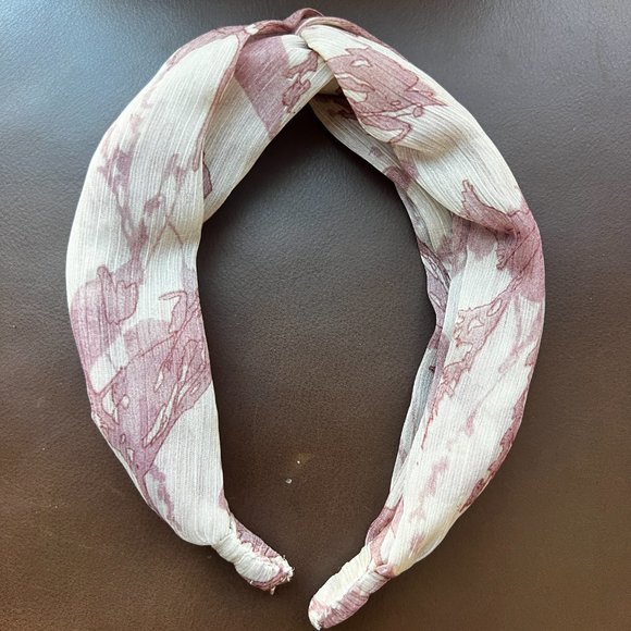 Anthropologie Accessories - Anthropologie | Gibson Twist headband Cream - 04